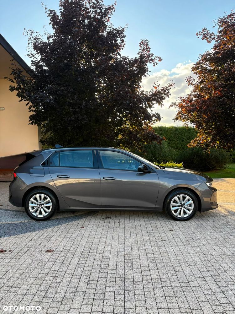 Opel Astra 1.2 T Elegance S&S - 5