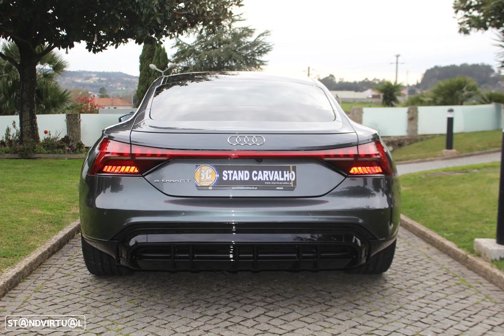 Audi e-tron GT quattro - 4