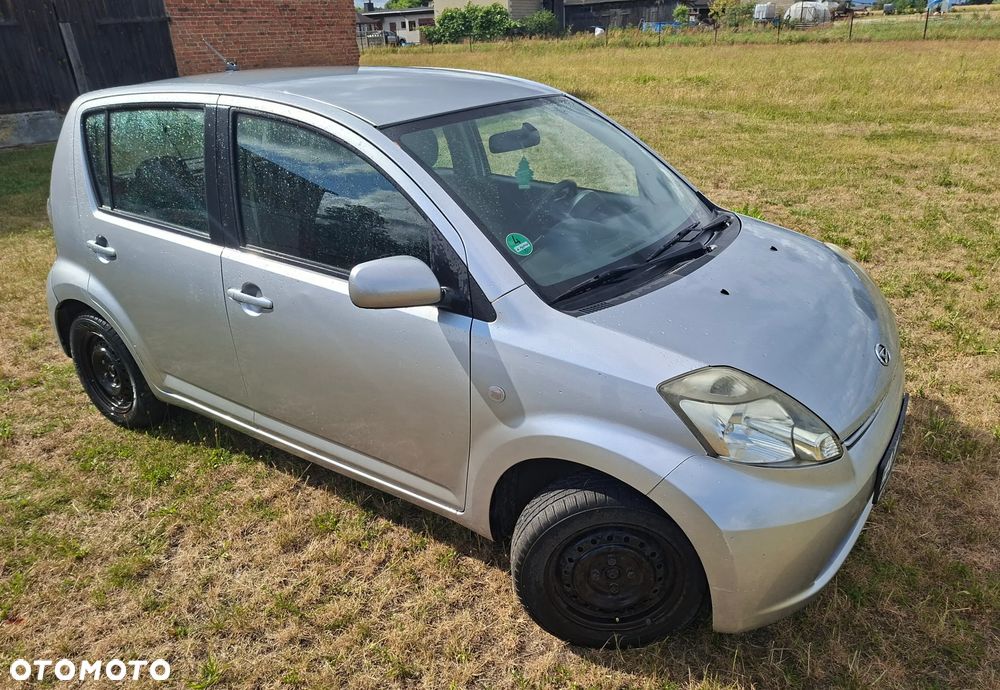 Daihatsu Sirion 1.0 - 1