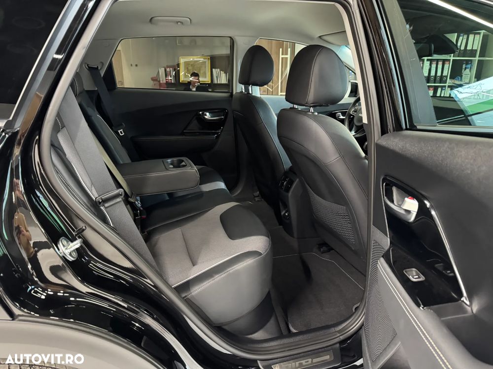 Kia Niro e-Niro 100 kW Vision - 10