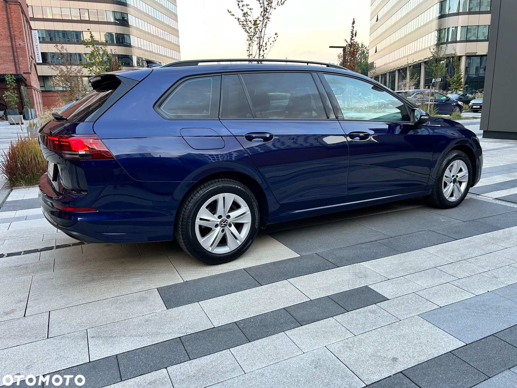 Volkswagen Golf VIII 2.0 TDI Life DSG - 18