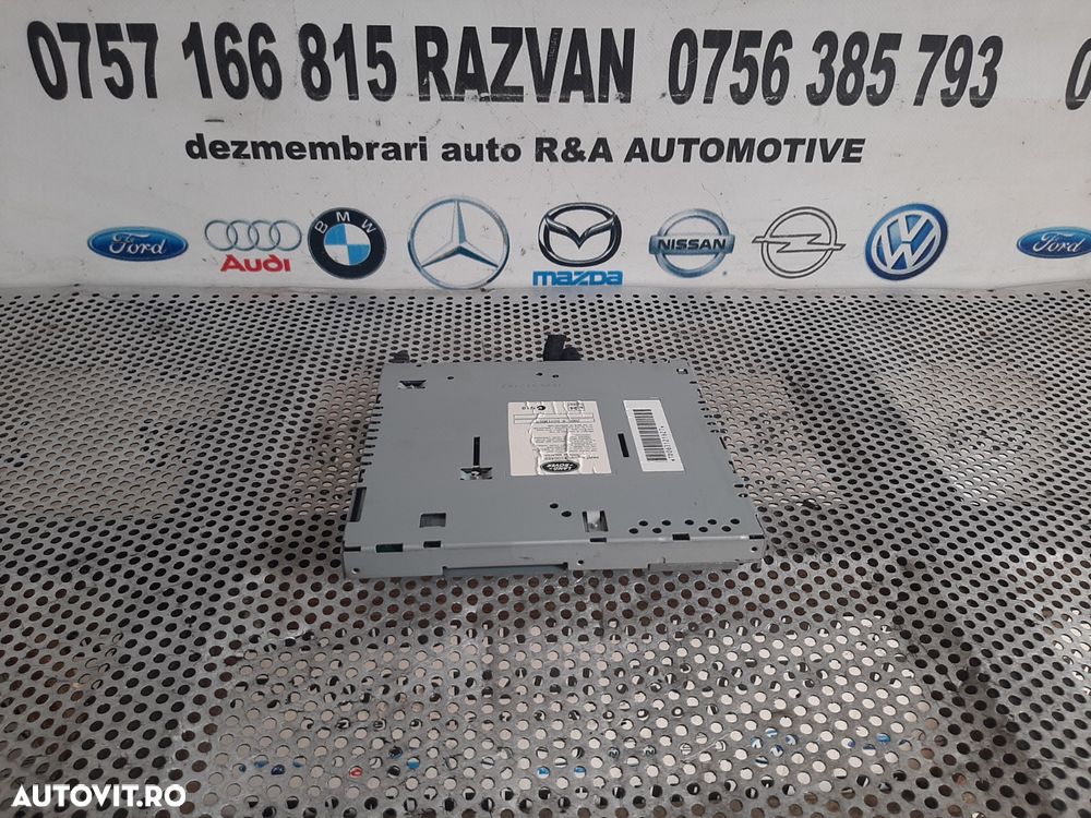 Amplificator Audio Radio Land Rover Range Rover Vogue L322 An 2005-2006-2007-2008-2009-2010-2011 3.6 TDV8 Motor 368DT Cod VUX500480 Dezmembrez Land Rover Range Rover Vogue 3.6 Tdv8 Motor 368DT An 2005-2006-2007-2008-2009-2010 - 2