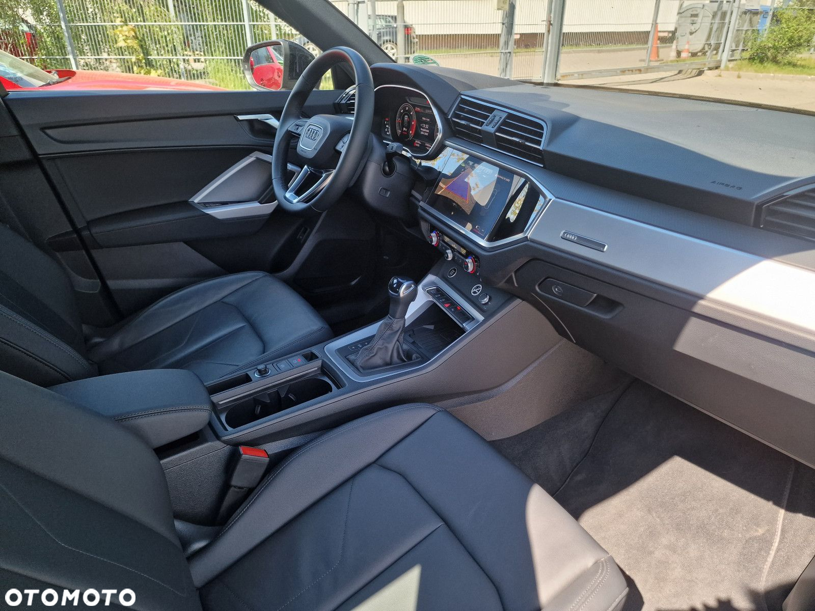 Audi Q3 35 TDI S-Line S tronic - 16