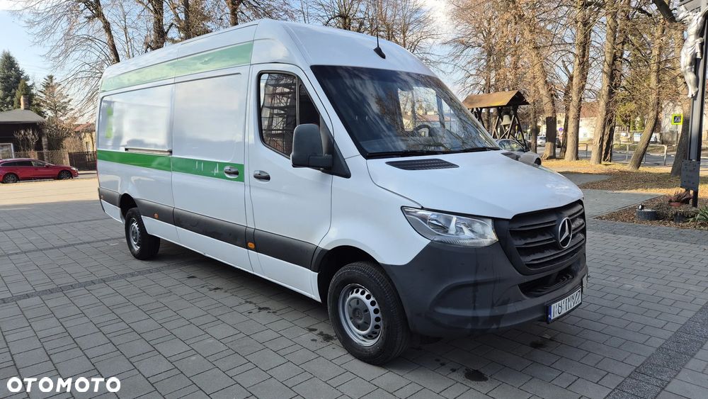 Mercedes-Benz SPRINTER - 4