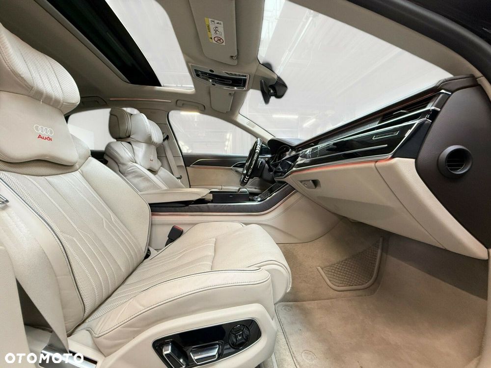 Audi A8 - 26