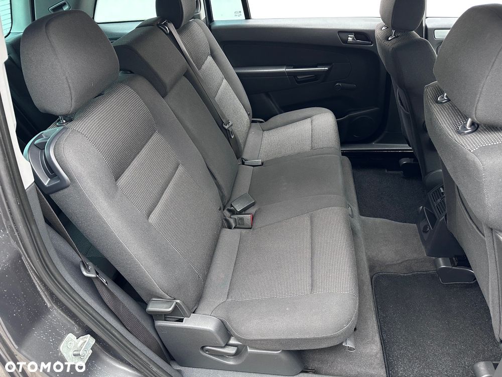 Opel Zafira 1.8 Family - 10