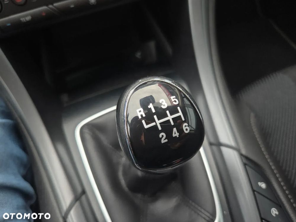 Ford Mondeo SW 1.5 EcoBoost S&S Titanium - 31