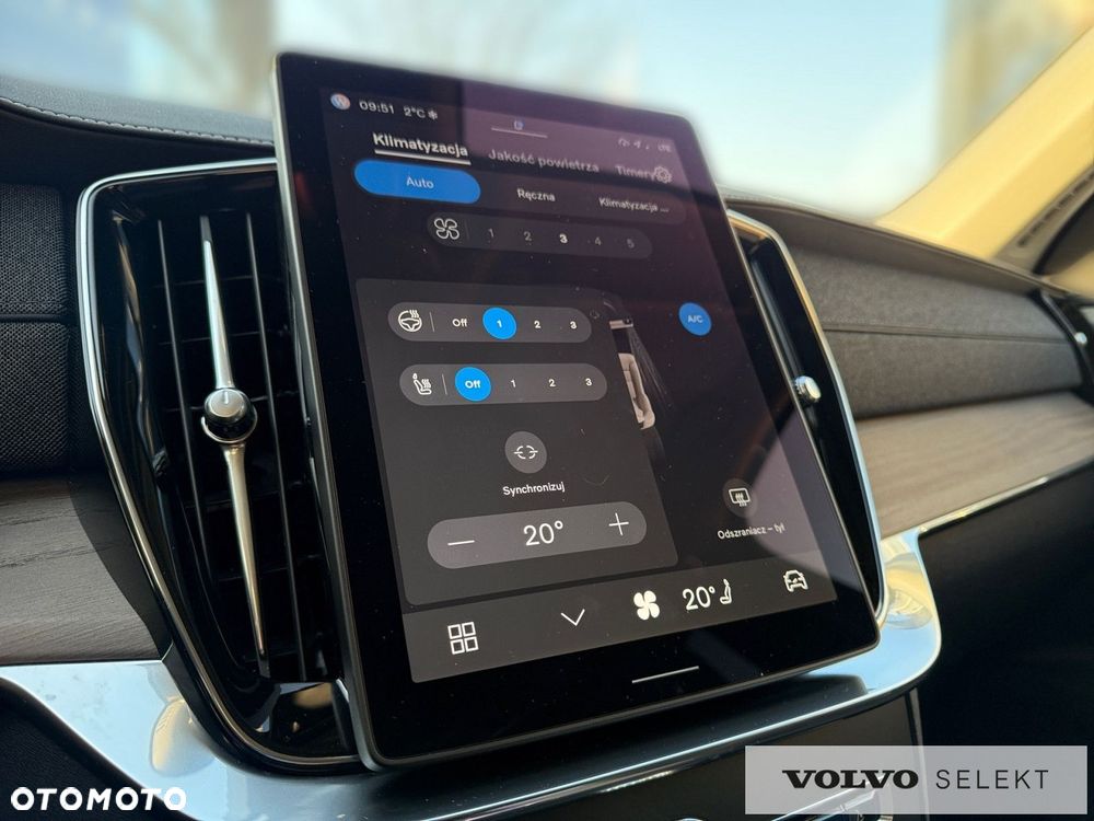 Volvo XC 90 - 22