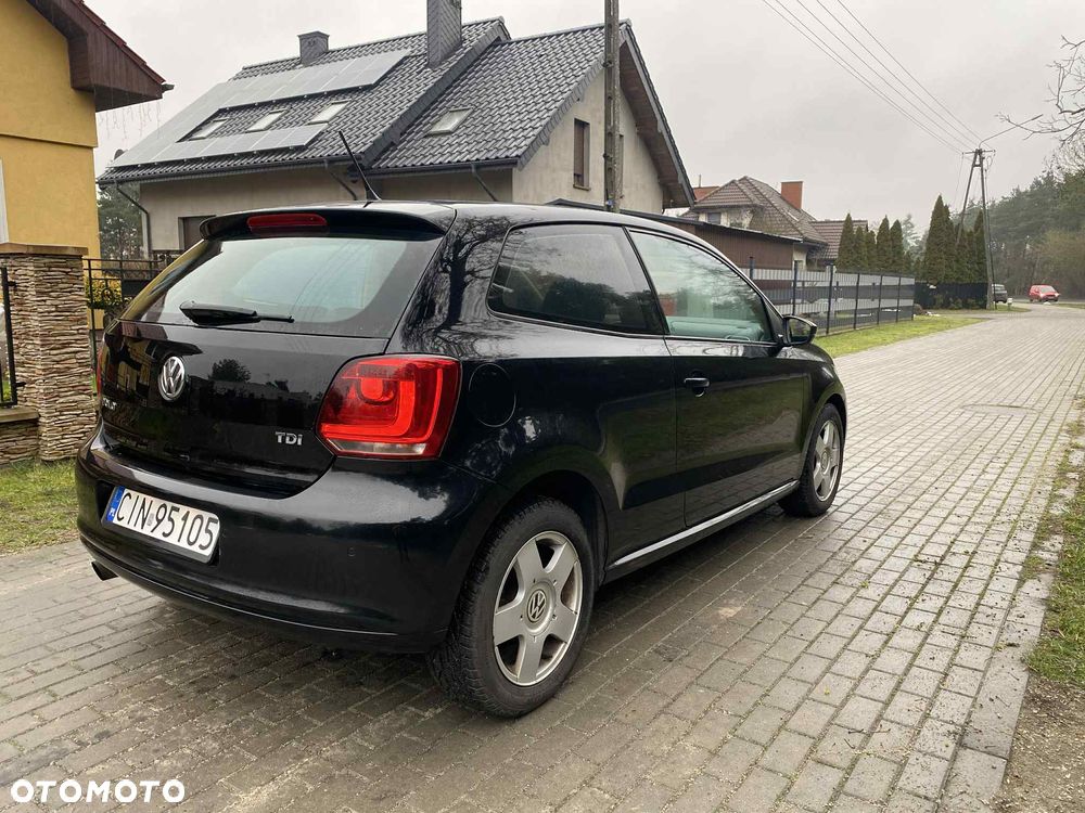 Volkswagen Polo 1.6 TDI Comfortline - 4