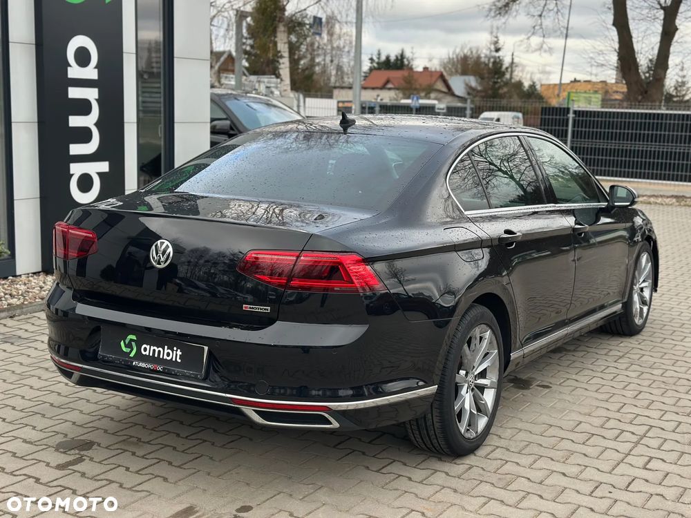 Volkswagen Passat 2.0 TSI 4Mot Elegance DSG - 8