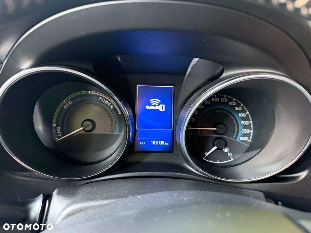 Toyota Auris - 13