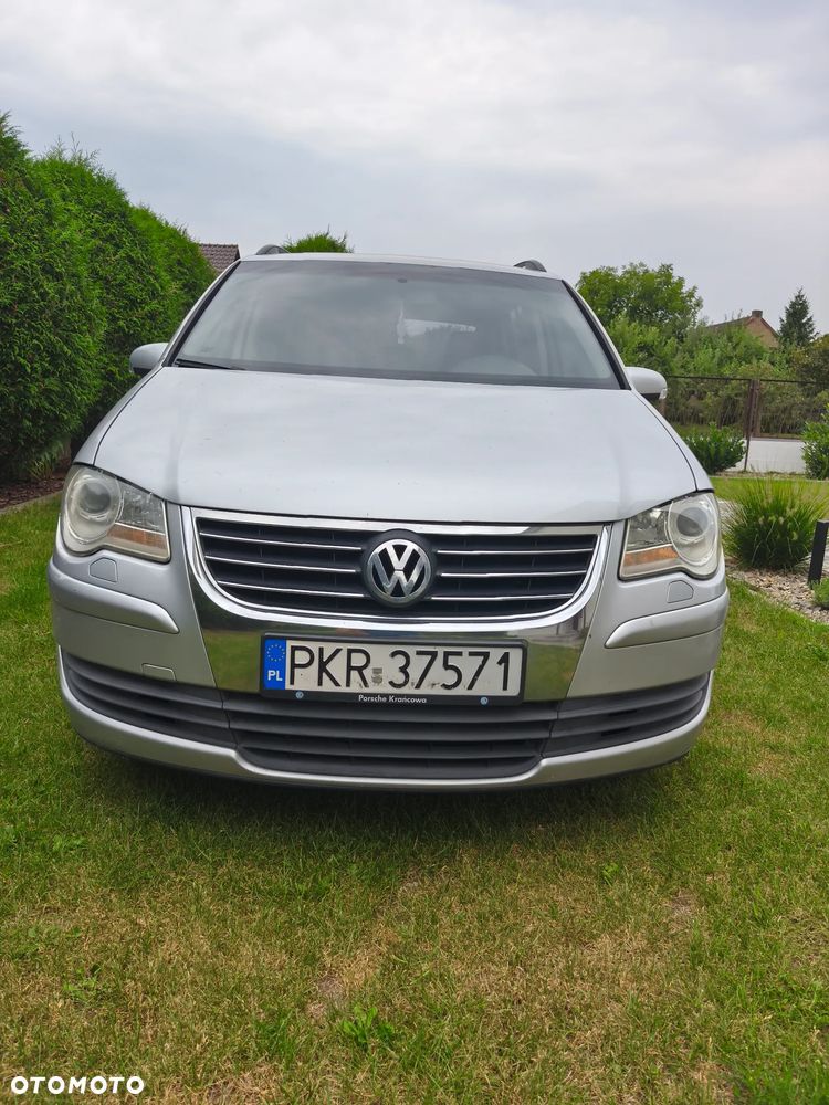 Volkswagen Touran 1.9 TDI Welcome - 6
