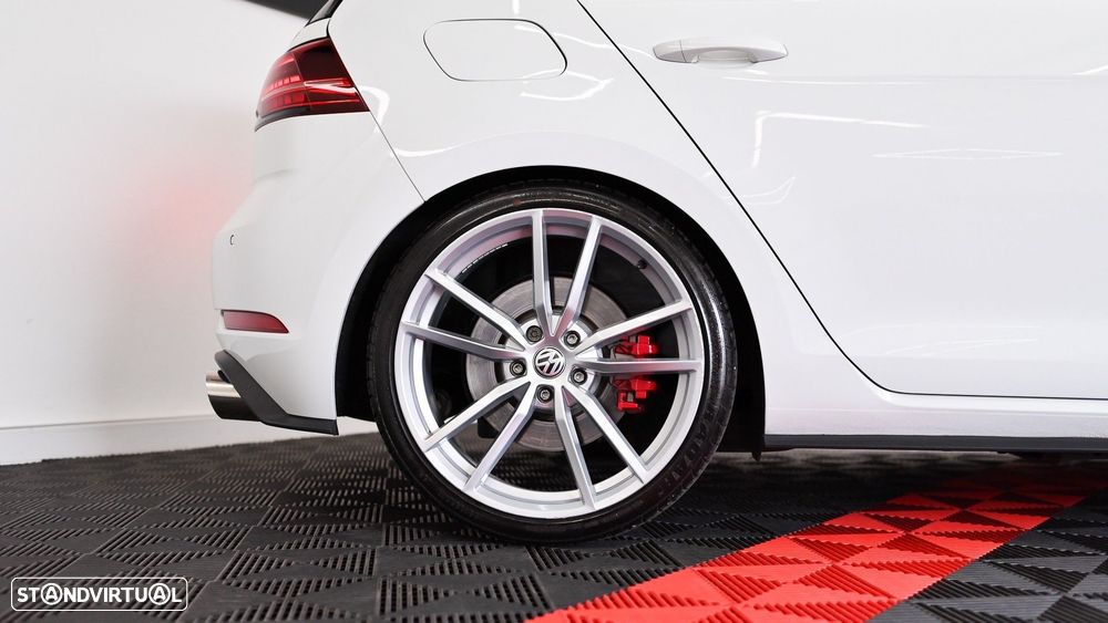 VW Golf 2.0 TSI GTI DSG Performance - 23