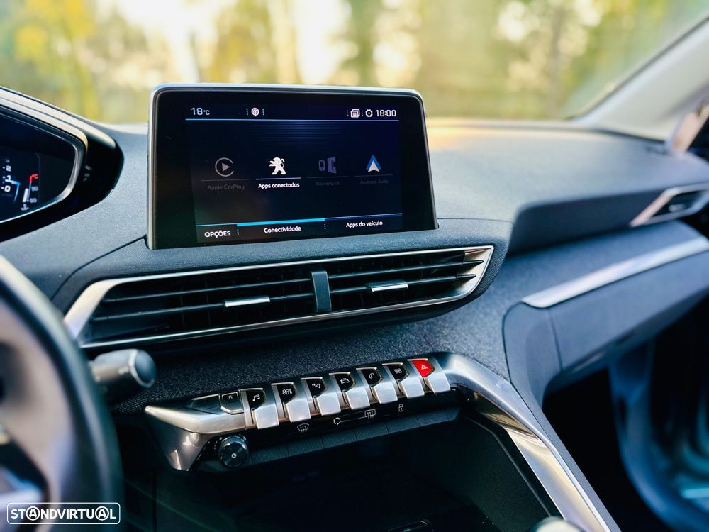 Peugeot 5008 1.2 PureTech Allure - 22