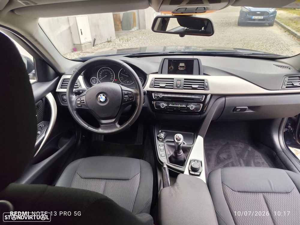 BMW 320 d - 23