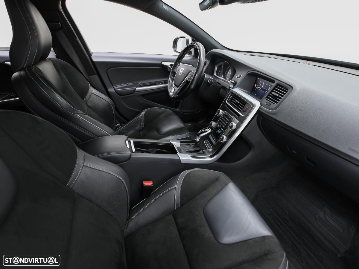 Volvo V60 - 11