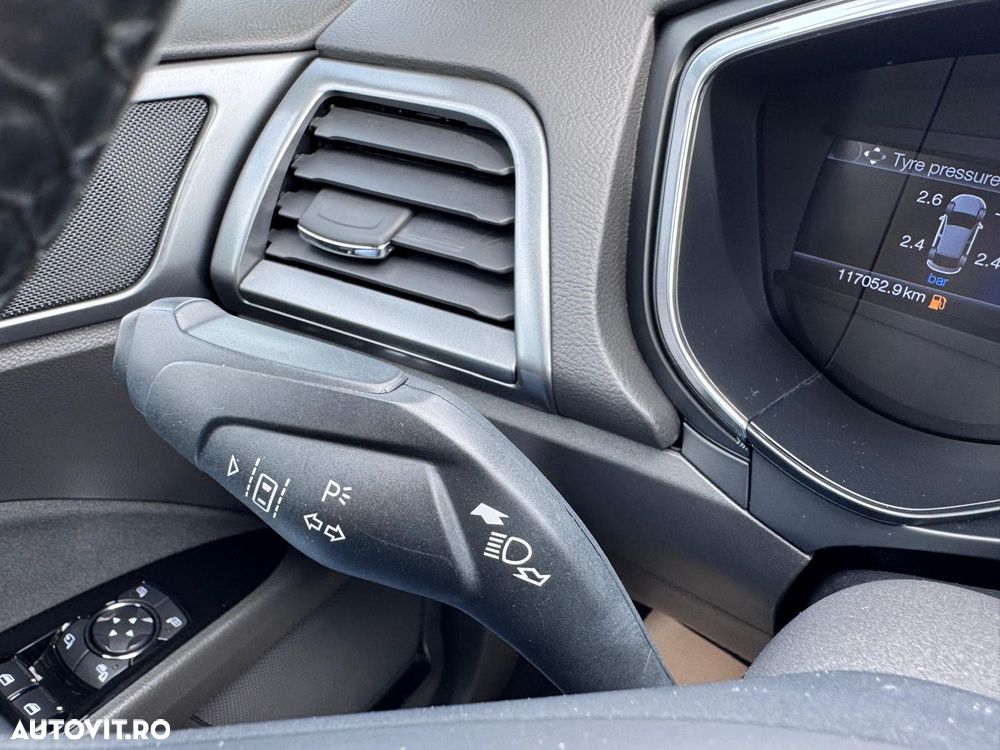 Ford Mondeo 2.0 HEV Trend - 19