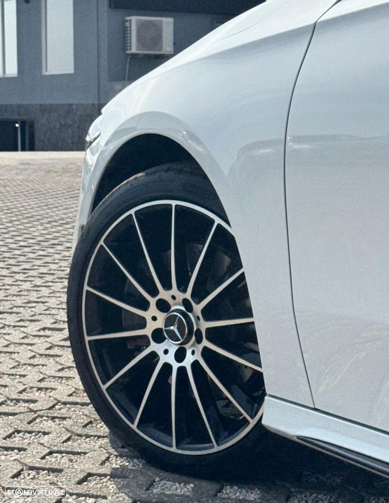 Mercedes-Benz A 250 e AMG Line - 9