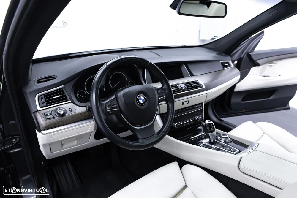 BMW 535 Gran Turismo - 34