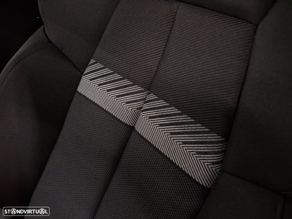 Audi A3 Allstreet 40 TFSIe SE Business Plus - 28