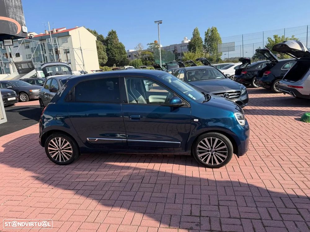 Renault Twingo Z.E. 22 Intens - 4