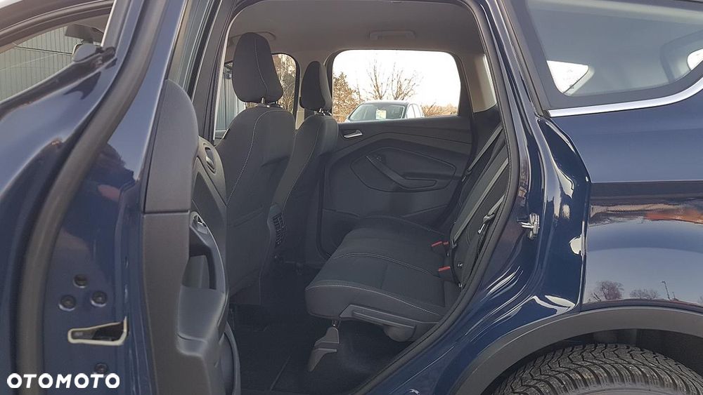 Ford Kuga 1.5 EcoBoost 2x4 Cool & Connect - 24