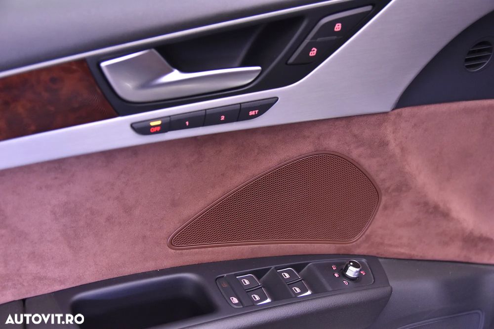 Audi A8 - 14