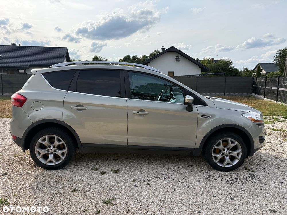 Ford Kuga 2.0 TDCi 4x4 Titanium - 6