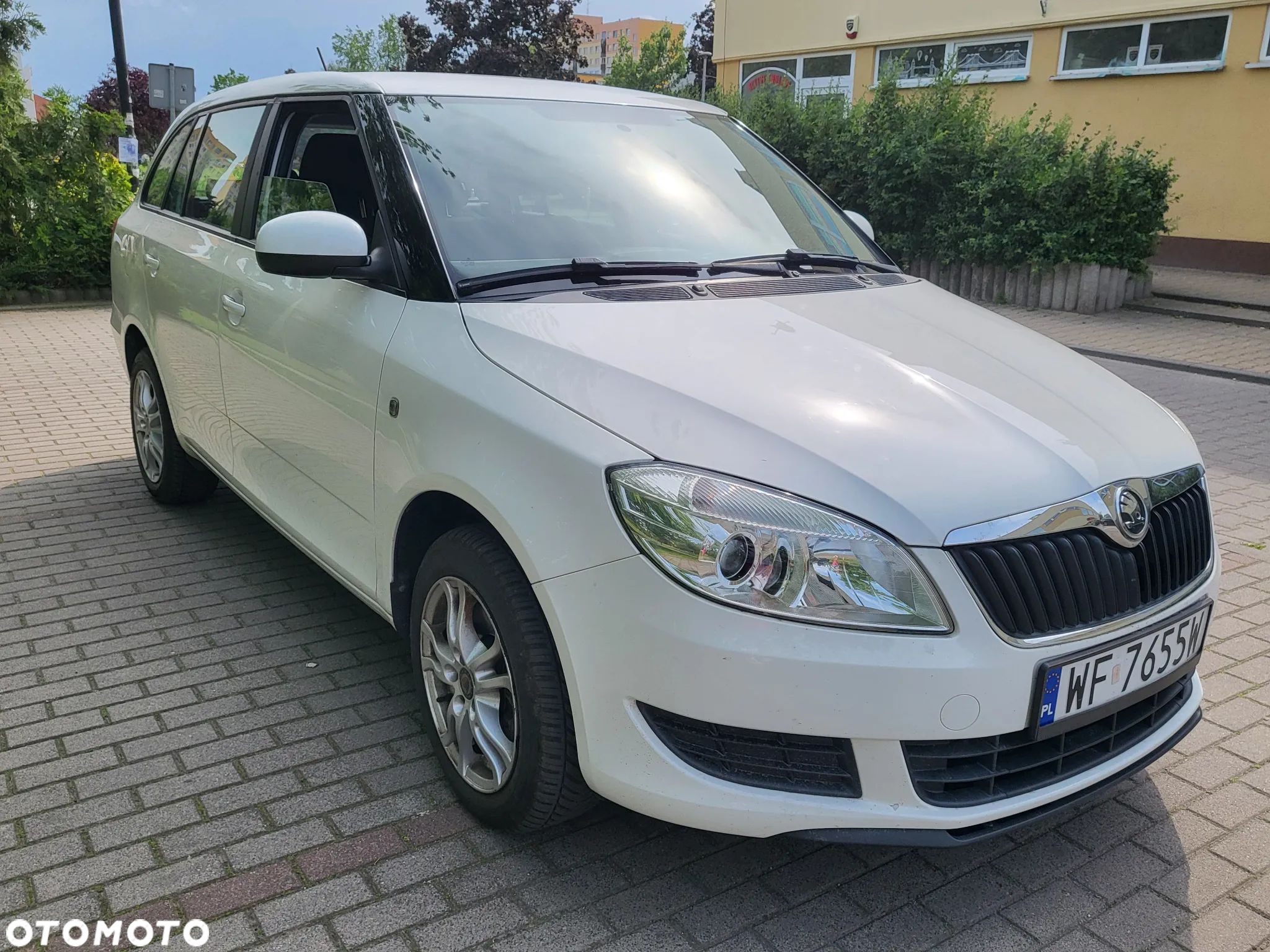 Skoda Fabia 1.6 TDI DPF Ambition - 1
