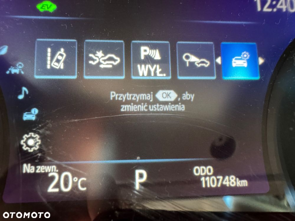 Toyota Camry 2.5 Hybrid Executive CVT - 24