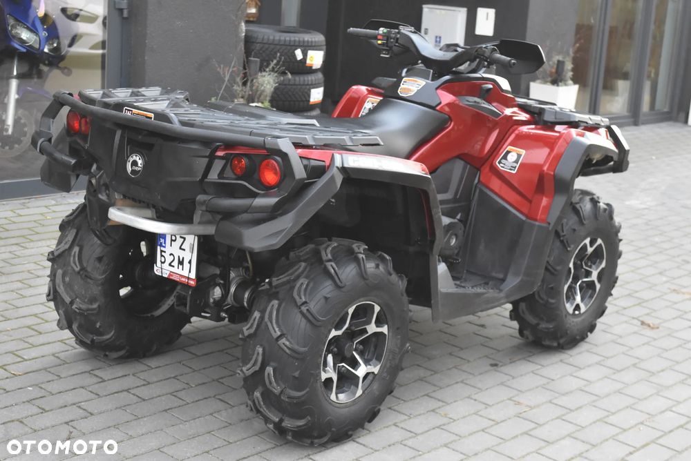 Can-Am Outlander - 10