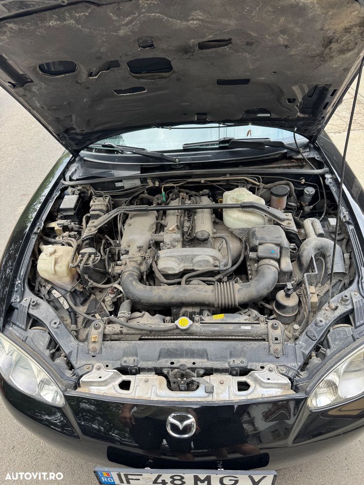 Mazda MX-5 1.8i - 13