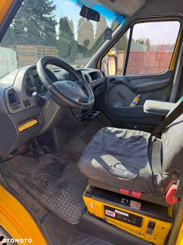 Mercedes-Benz Sprinter - 7