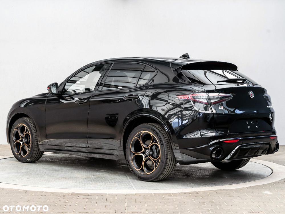 Alfa Romeo Stelvio 2.0 Turbo TI Q4 - 3