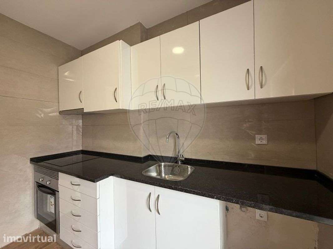 Apartamento T2 para venda - Grande imagem: 2/11