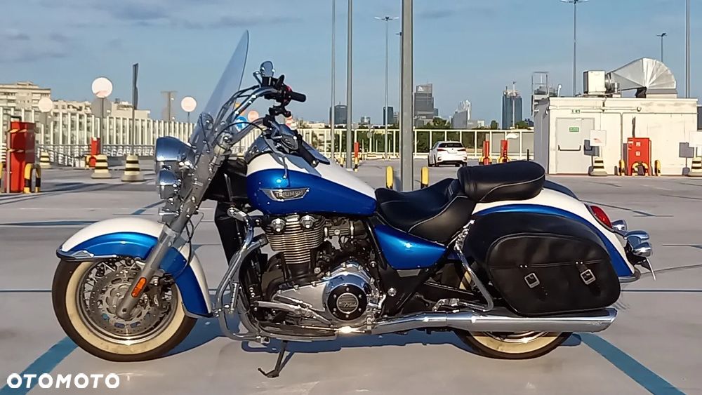 Triumph Thunderbird - 1