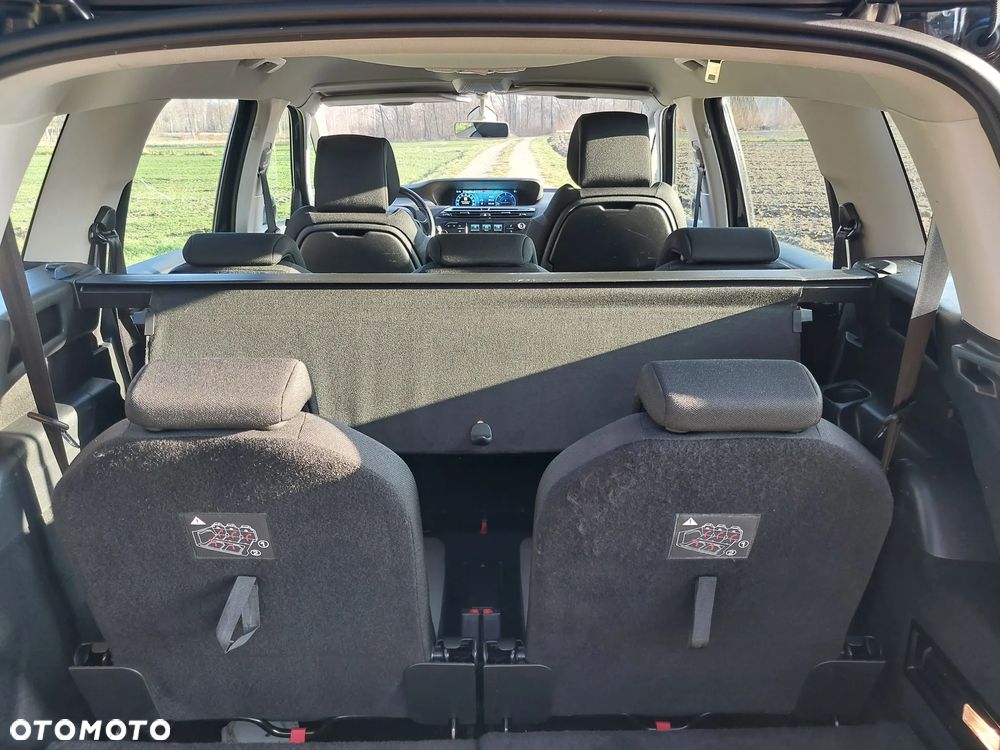 Citroën C4 Grand Picasso BlueHDi 120 Business Class - 19