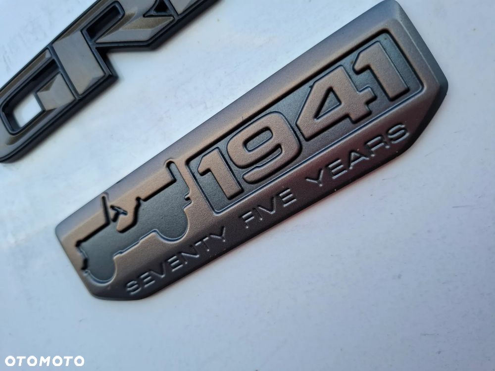 Jeep Grand Cherokee - 9
