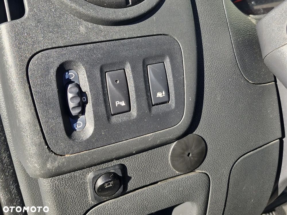 Opel Movano, L2H2, nawigacja, tempomat, hak, klima - 18