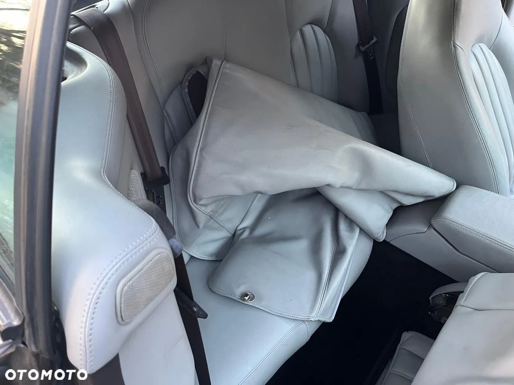 Jaguar XK8 Cabriolet - 20