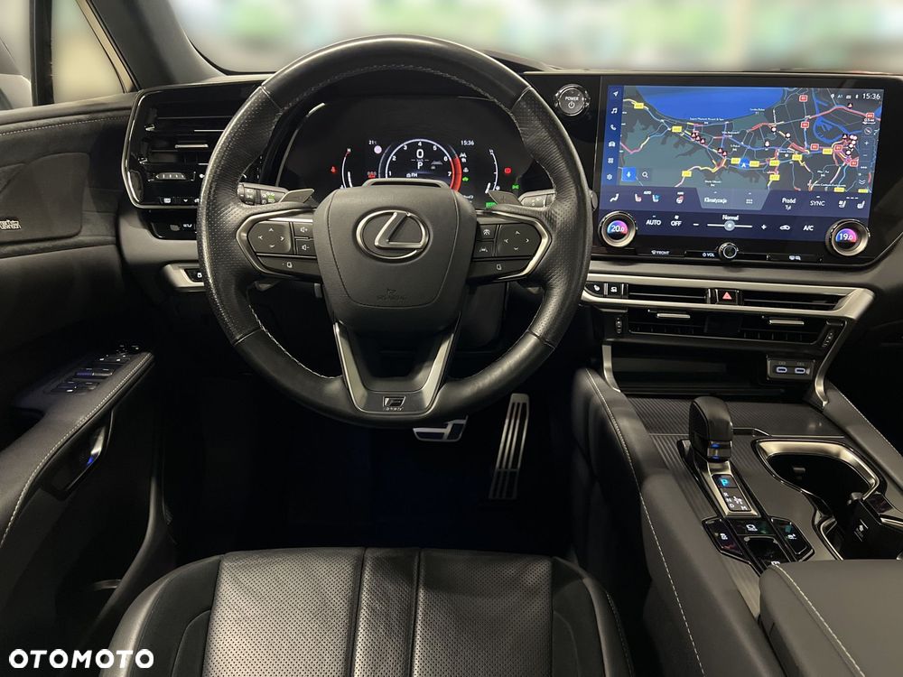 Lexus RX - 15