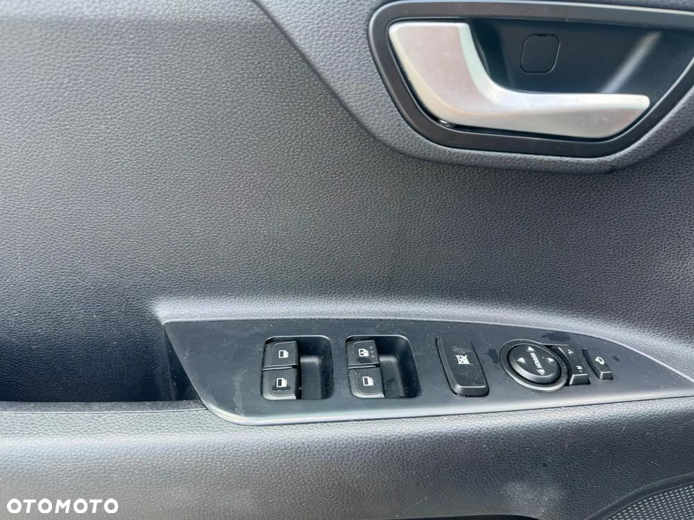 Kia Stonic 1.0 T-GDI DCT OPF Platinum Edition - 15