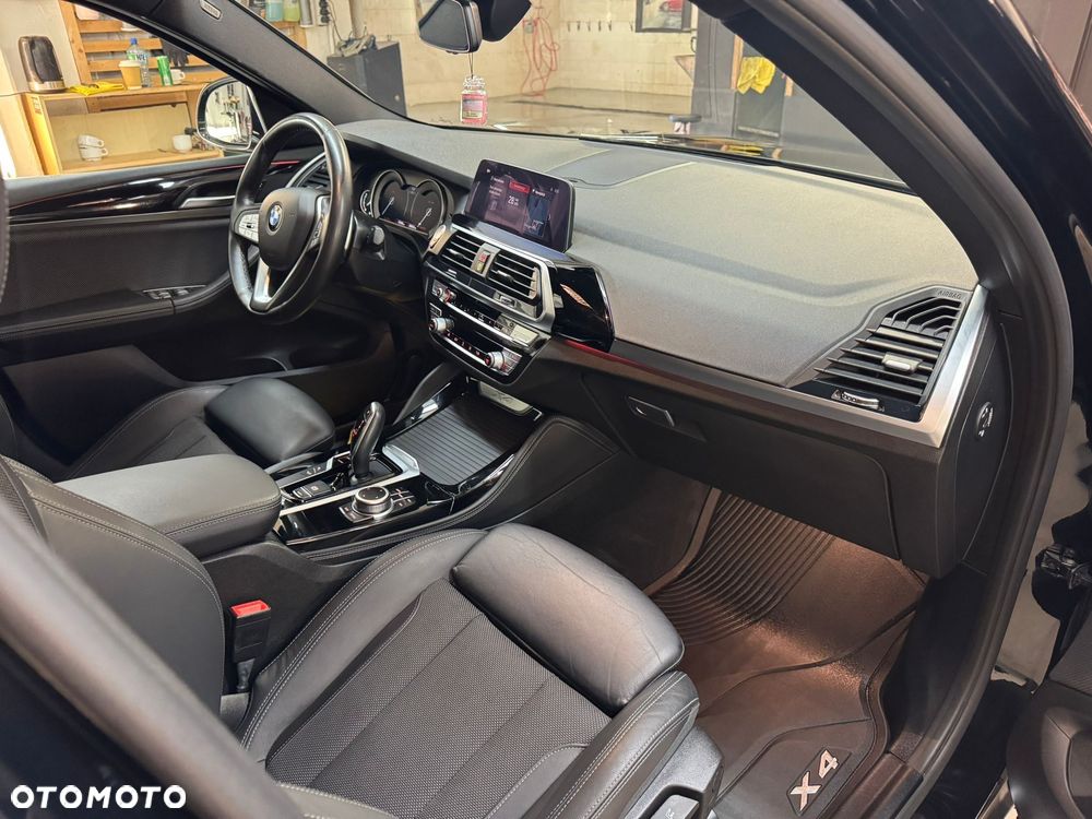 BMW X4 xDrive20i xLine sport - 15