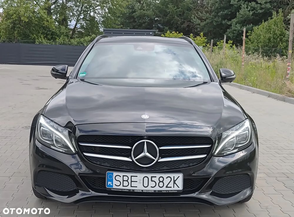 Mercedes-Benz Klasa C 180 (BlueEFFICIENCY) Avantgarde - 2
