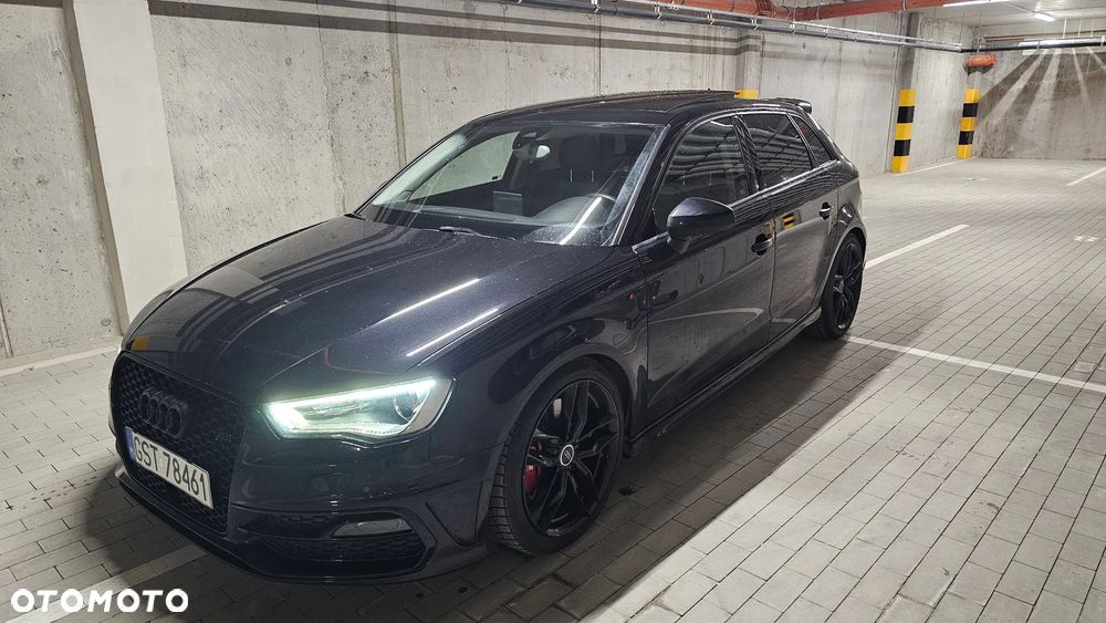 Audi A3 Sportback 2.0 TDI S tronic S line Sportpaket - 2