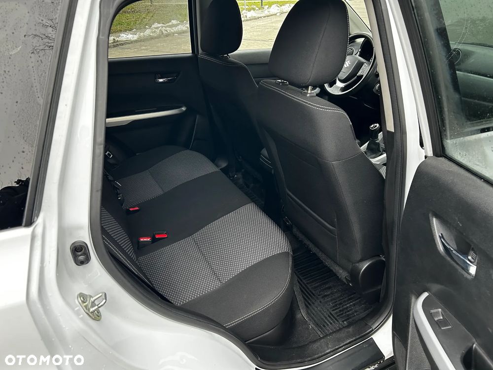 Suzuki Vitara 1.6 Premium 2WD - 6