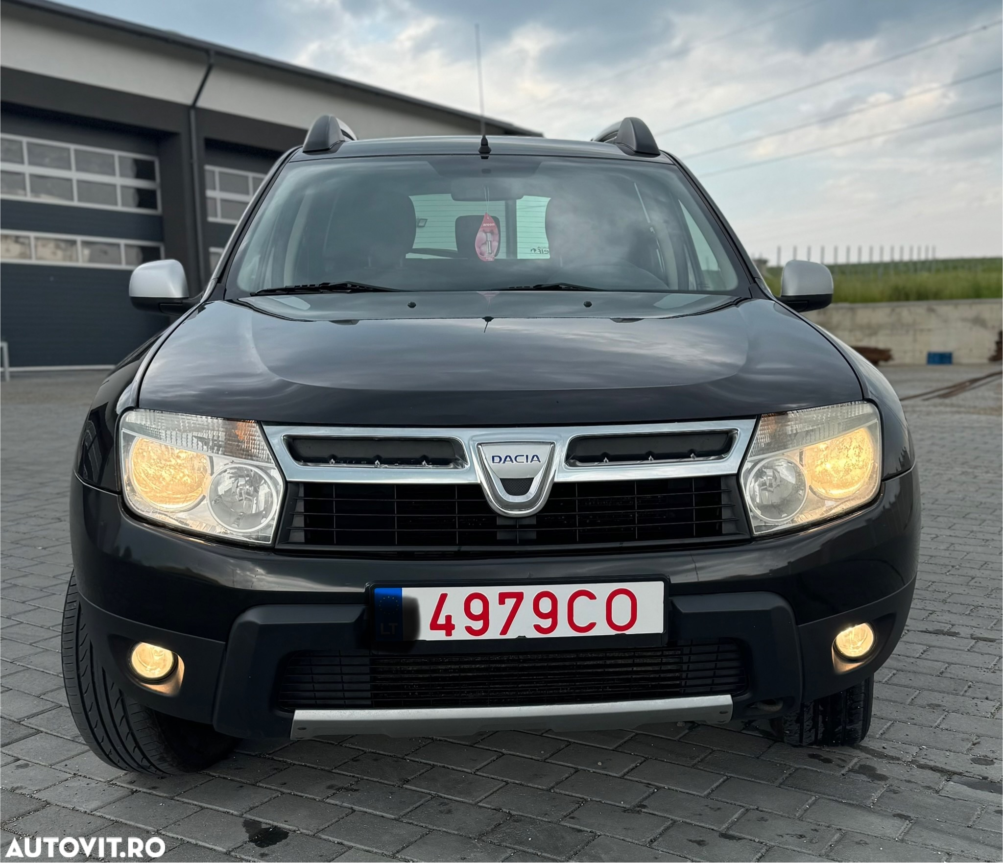 Dacia Duster 1.5 dCi 4x2 Laureate - 3
