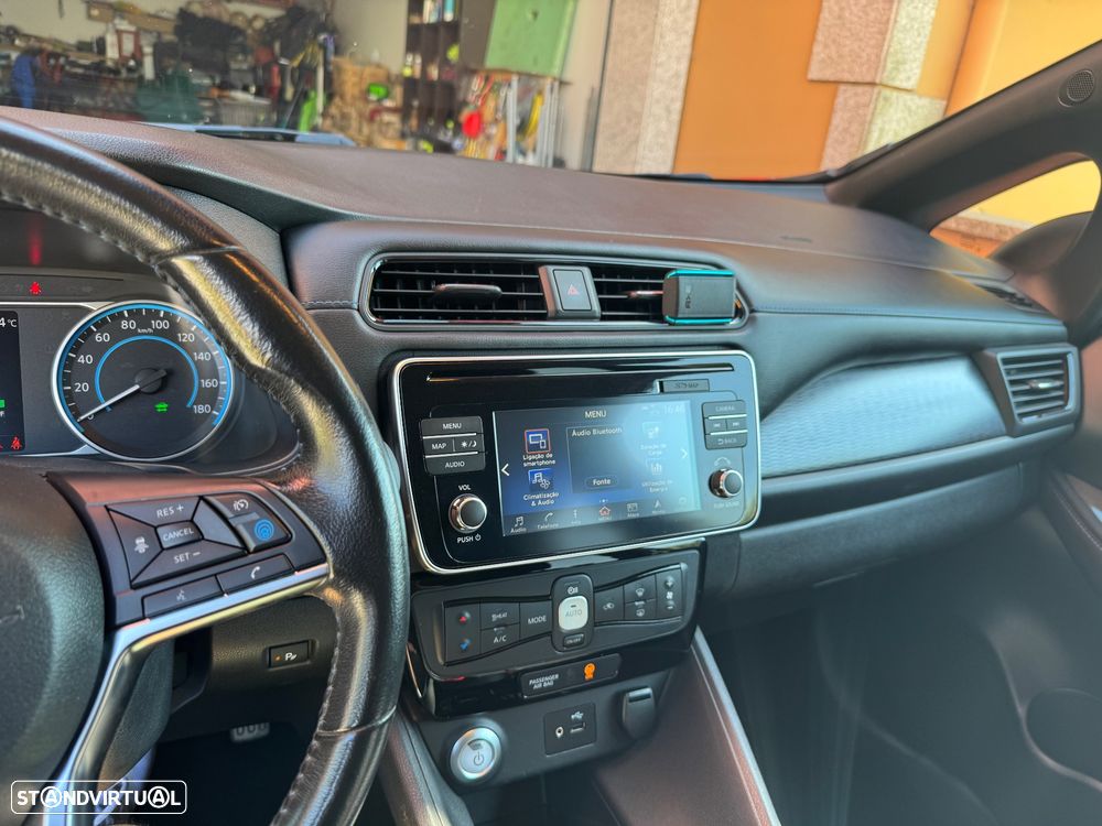 Nissan Leaf N-Connecta - 14