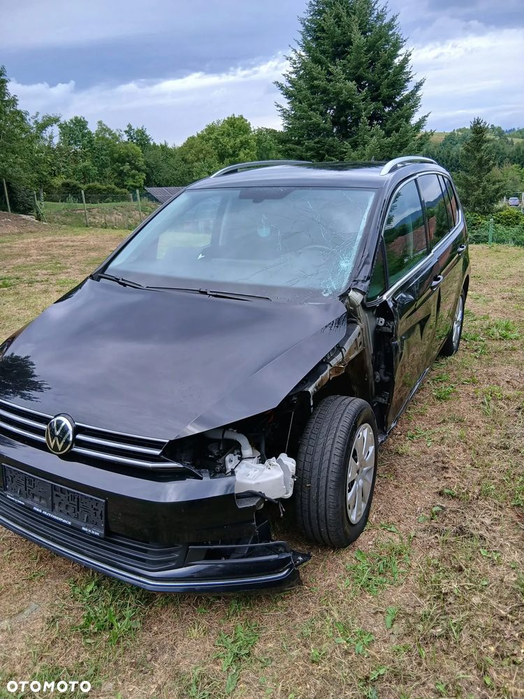 Volkswagen Touran 2.0 TDI SCR Comfortline - 11