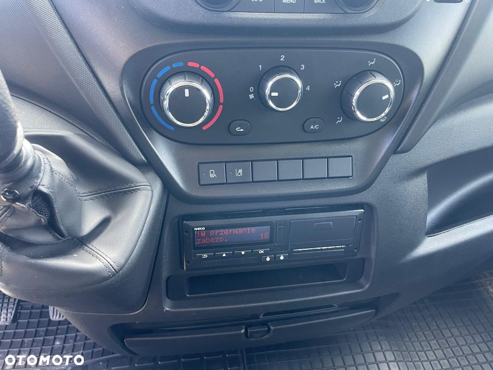 Iveco 70C18 Chłodnia/Mroźnia Multitemperatura 10EP Winda Zasilanie 230V - 10